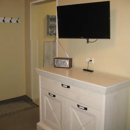 Neveriner Zimmervermietung * Neverin